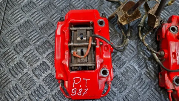 Bromsokset bak vänster+höger OEM Porsche image 4