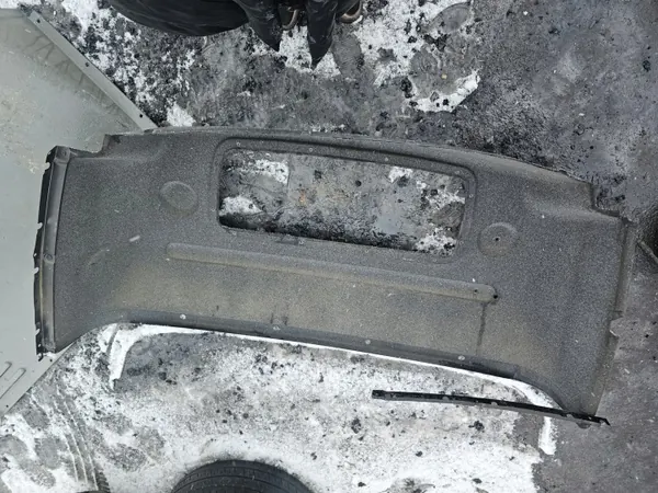 VW T5 Trennwand OEM 505187242 - Gebraucht image 4