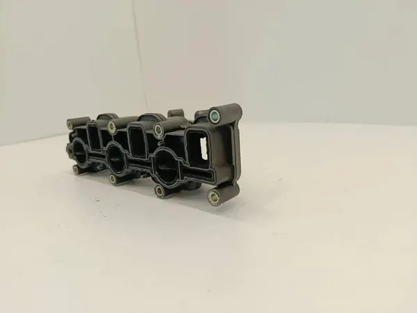 Collecteur d'admission VW TOUAREG 3.0L Diesel 2012 OEM 059129711CA image 4