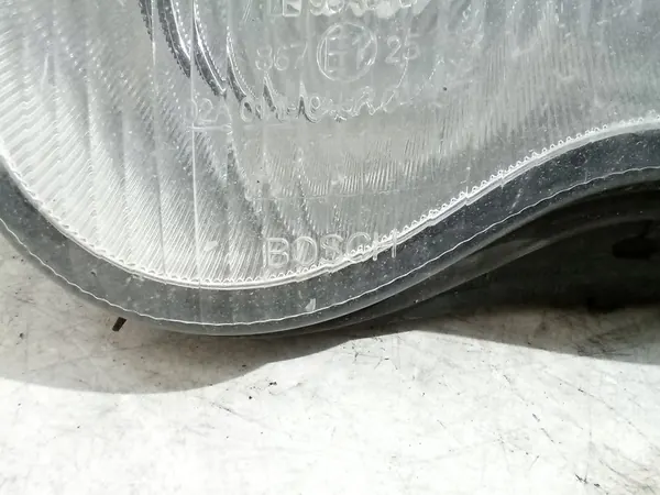 Linker Voor Xenonlamp Mercedes C-Klasse W203 image 4