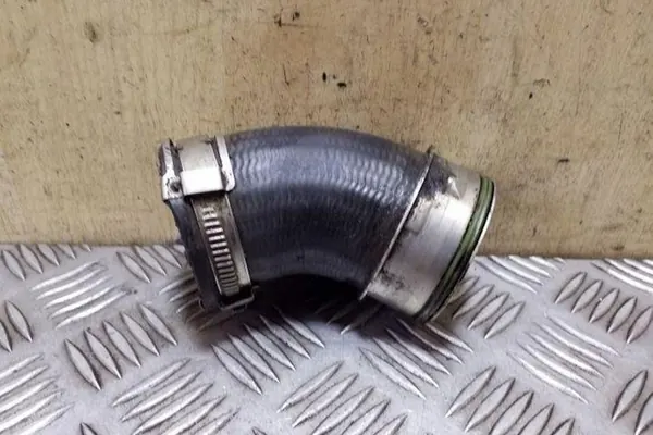 Tubería de intercooler AUDI Q7 3.0L Diesel 2008 image 4