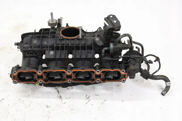 Audi A3 8V Ansaugkrümmer image 2