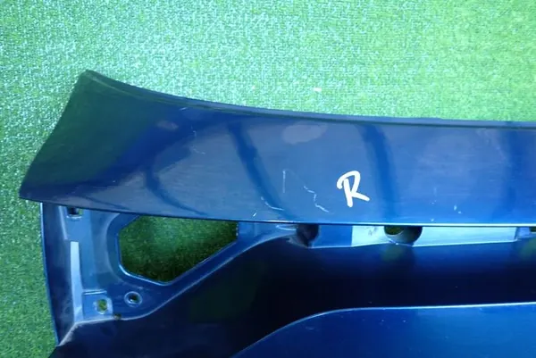 RENAULT MEGANE IV KOMBI acabamento traseiro image 4