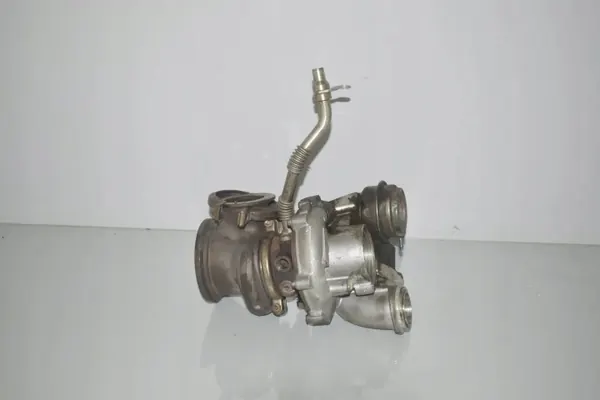 BMW Turbo OEM 11654571543 X6 4.4L 2009 image 2