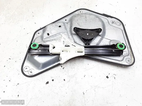 Skoda Yeti Fensterheber OEM 5L0839402B image 7
