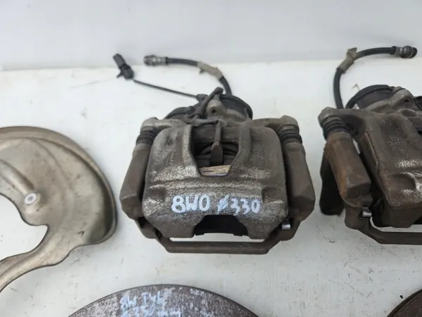 Jarrusatulat Taka OEM 8W0615405AJ/8W0615406AJ image 3