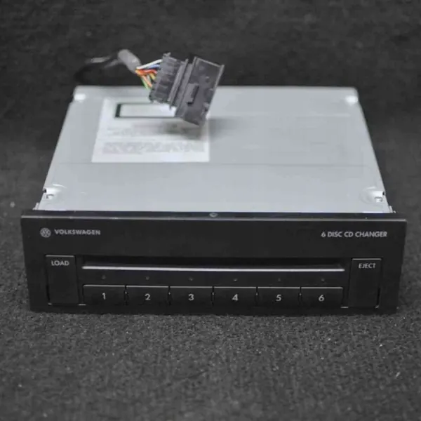 Changer CD VW OEM 3C0035110A pour Passat B6 image 2