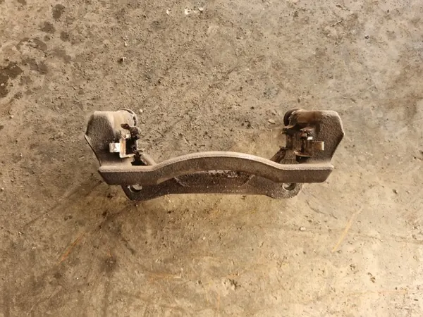 OEM 16007401 Linker voorste draagarm Jeep Liberty image 3