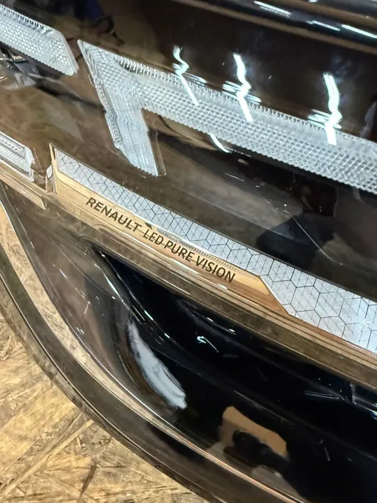 Koko etu vasen oikea ajovalot Renault Austral Full LED image 3