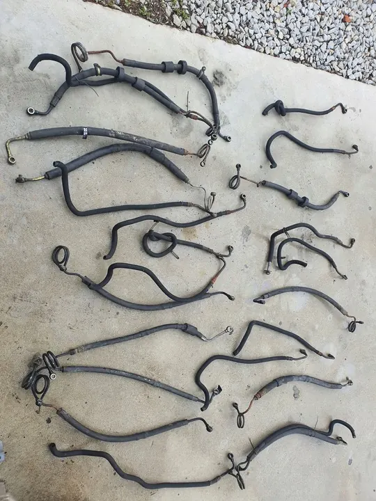 Servostyrning tryckslang AUDI A4 B7 LHD image 2