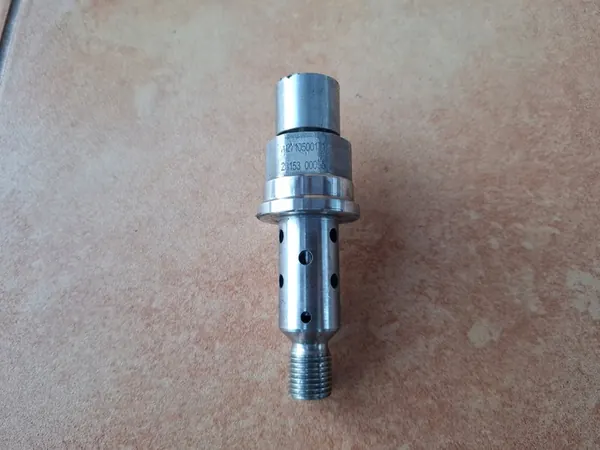 Regulatorventil Mercedes W203 W204 W211 1.8 A2710500171 image 1