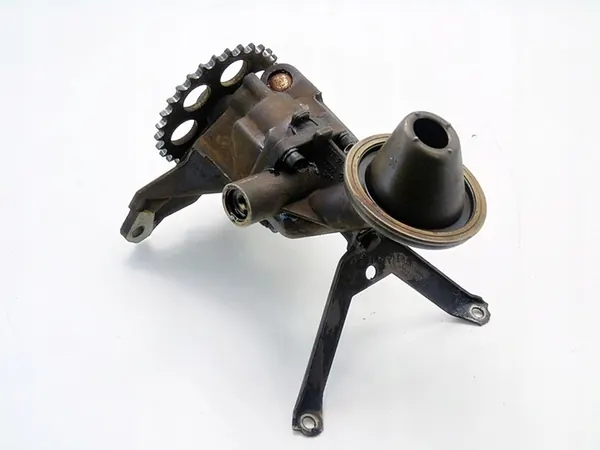 Olje pump 1.4 8V Golf 3 Polo 3 Arosa 032115109B image 2