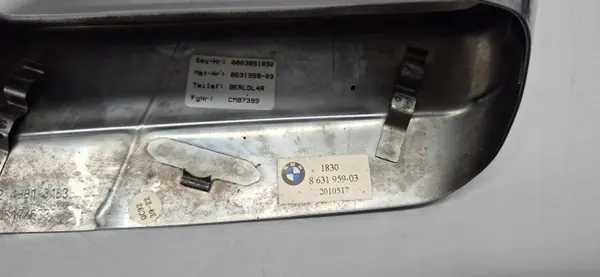 BMW G30 G31 Oikea pakopää OEM 8631959 image 3