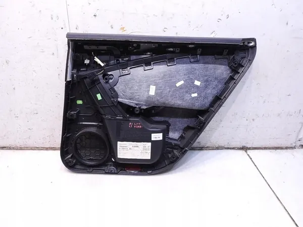 Linke Hintertürverkleidung VW Passat B6 Kombi image 3