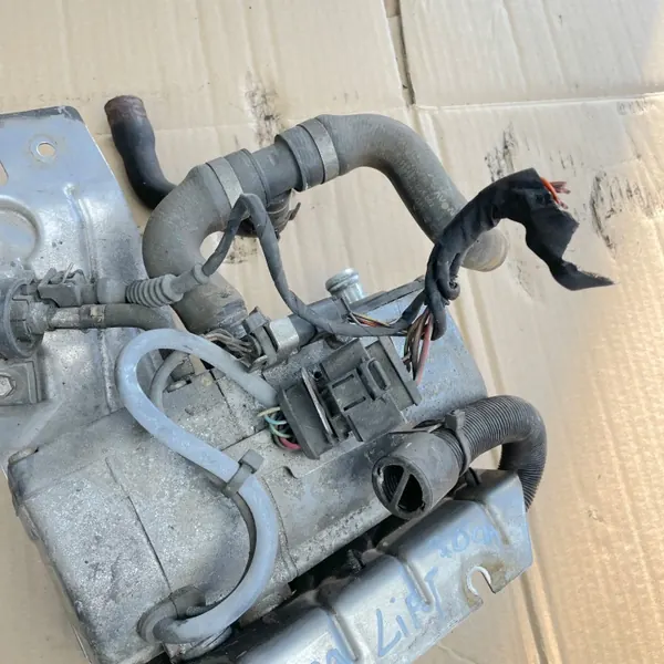 OEM 6394461729 Webasto apulämmitys Mercedes Vianolle image 9