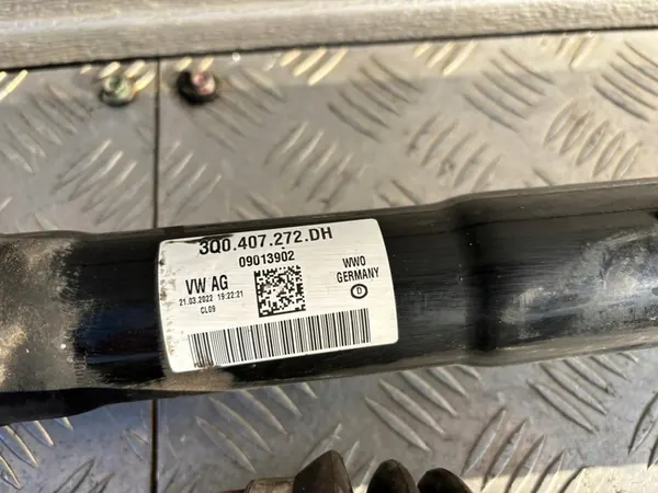 CUPRA FORMENTOR VÄNSTER HÖGER AXEL 3Q0407272DH 3Q0407271CC image 3