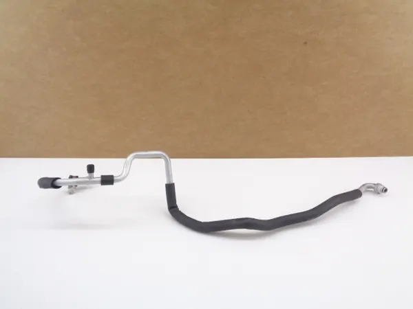 MB C-luokka W204 Ilmastointiputki A2048309315 image 2