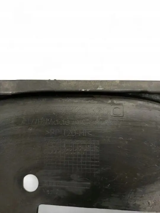 Couvercle de boîte Porsche Macan OEM 95B825370C image 3