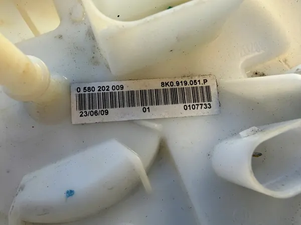 Brandstofpomp 8K0919051P AUDI A4 B8 A5 8T image 4