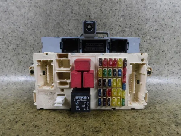 Ordinateur ECU Fiat Stilo IAW5NF.T9 51759028 Plug&Play image 5