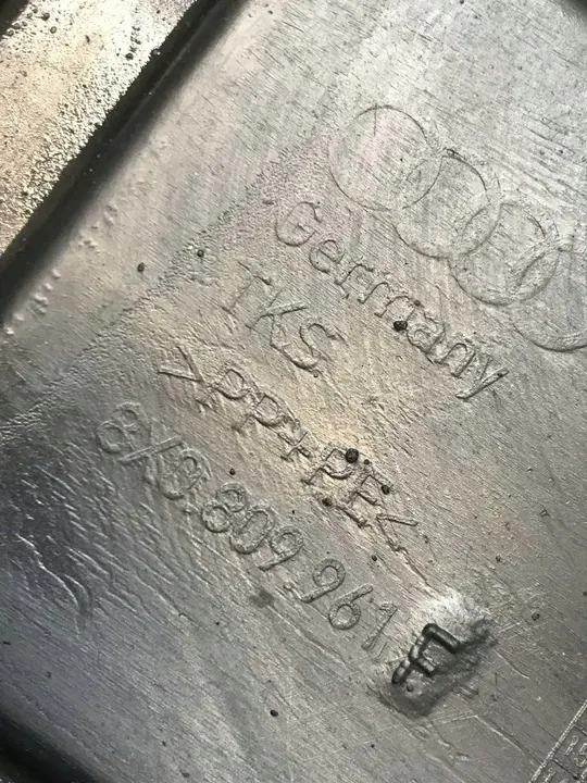 Passaruota anteriore sinistro Audi A1 8X0809961F image 8