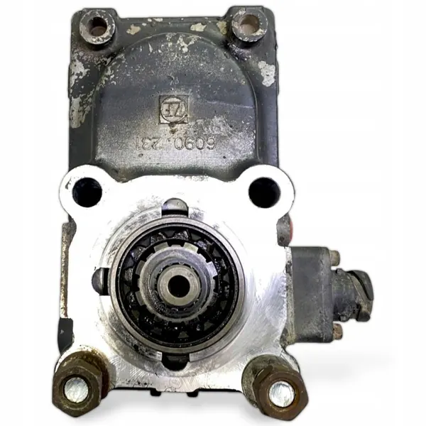 Motor de arranque MAN OEM 81381006773 - Usado image 8