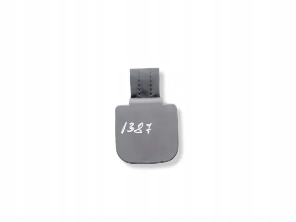 Tesla Model Y 2023 Tavaratilan matto OEM AMD227792 image 4