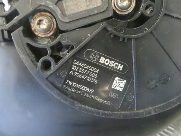 AdBlue-säiliö OEM A9064701815 Mercedes Sprinter 2.3 image 8