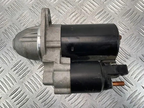 Moteur de démarrage BMW E60 E87 E90 N47 2.0 Bosch image 2