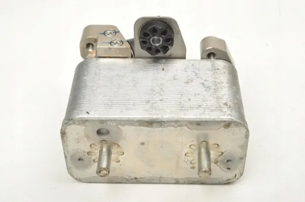 Intercambiador de calor BMW i4 G26 OEM 9418878 Usado image 3