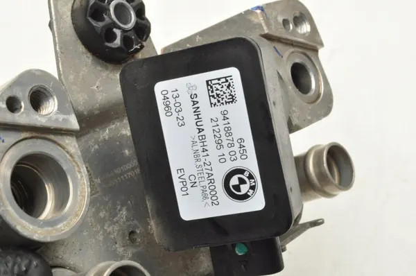 Intercambiador de calor BMW i4 G26 OEM 9418878 Usado image 4