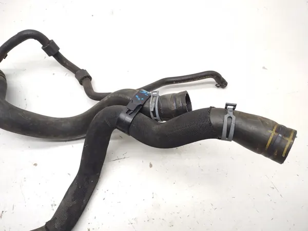 Vesiliitin 1K0121049CB Octavia II A3 8P image 4