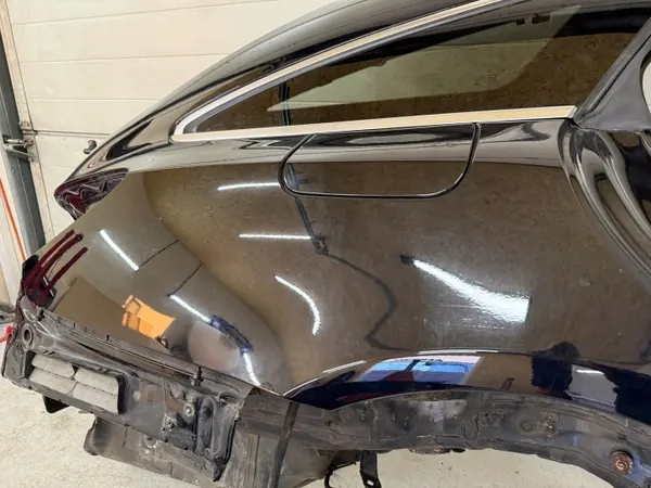 OEM BŁOTNIK PRAWY POSZYCIE TYLNE ĆWIARTKA CLS X218 W218 KOMBI SHOOTING BRAKE 197 - Cuarto Trasero Derecho image 3