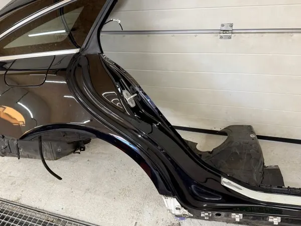 OEM BŁOTNIK PRAWY POSZYCIE TYLNE ĆWIARTKA CLS X218 W218 KOMBI SHOOTING BRAKE 197 - Cuarto Trasero Derecho image 5