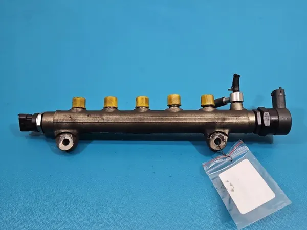 Inspuitrail sensor OEM 0445214111 voor Kia Cerato image 3