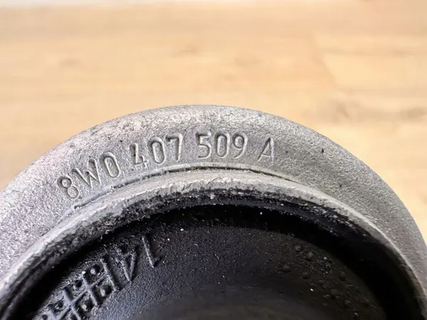 AUDI A4 B9 8W Brazo delantero izquierdo 8W0407509A image 5