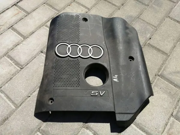 Couvercle Moteur OEM 058103724Q pour Audi A4 B5 1.8 5V image 2