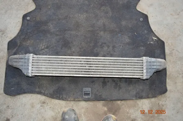 Intercooler Mercedes-Benz E W211 image 5