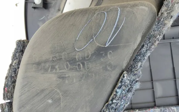 OEM 64730-0D230/0D240 Tavaratilan matto sivu Toyota Yaris image 7