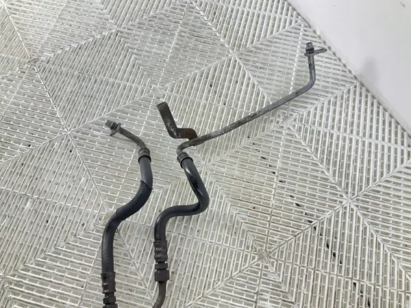 Flexible de refroidisseur d'huile Audi OE OEM 8K0317817AT image 3