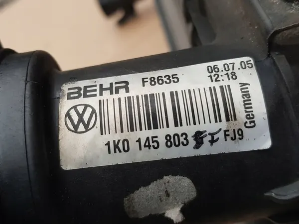 Intercooler / VW Touran I Golf V Passat B6 1.9 TDI 2.0 TDI image 2