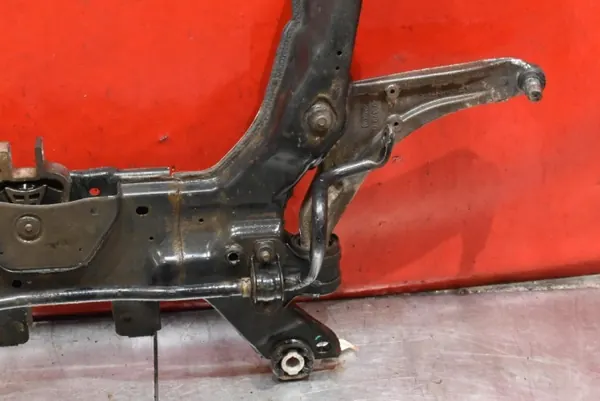 Carro de Viga Delantera OEM mamAUTO-1006277- image 4
