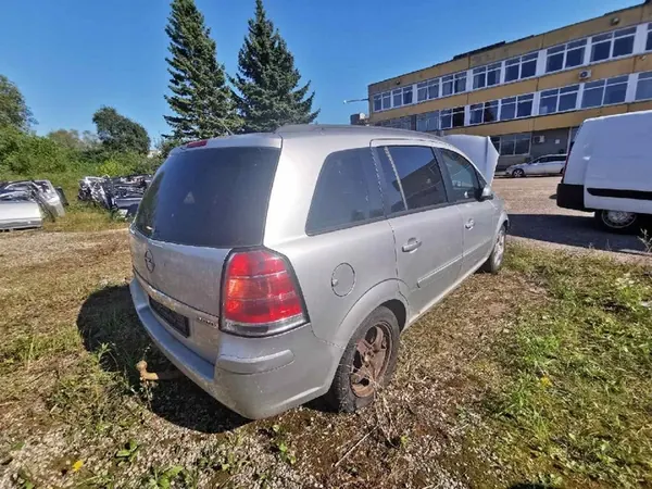 Vesiletku Opel Zafira 2005 1.9L 13117578 image 9