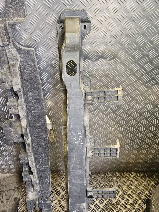 KIA Ceed 2009 Travesaño Trasero OEM 1H86630000 image 3