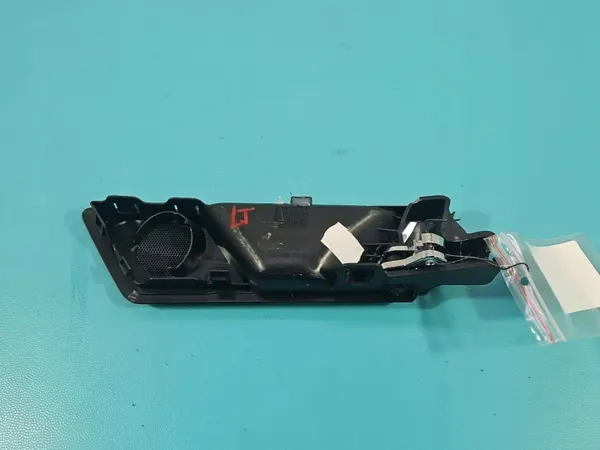 OEM 3V0839221 vänster bakre innerhandtag Skoda Superb III image 3