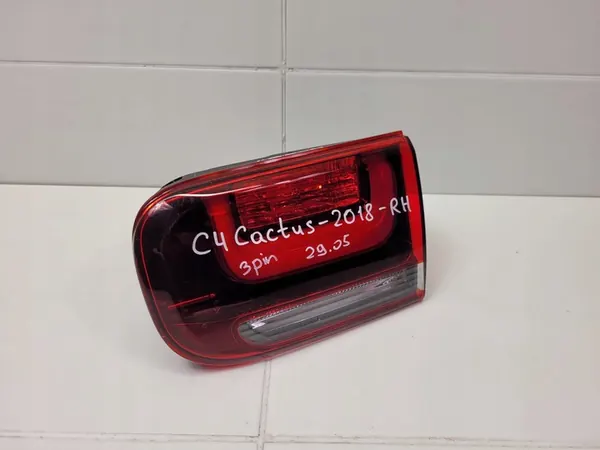 Luz trasera derecha para Citroen C4 Cactus 2016 9821352180 image 2