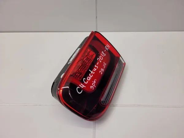 Luz trasera derecha para Citroen C4 Cactus 2016 9821352180 image 9