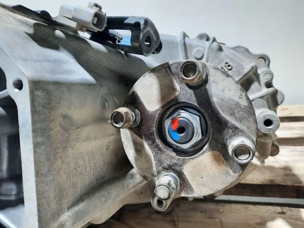 Transferbak OEM SKR3557 voor Toyota Hilux 2013 image 9