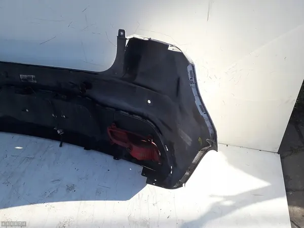 Parachoques trasero Kia Rio 2014 866121w200 image 10