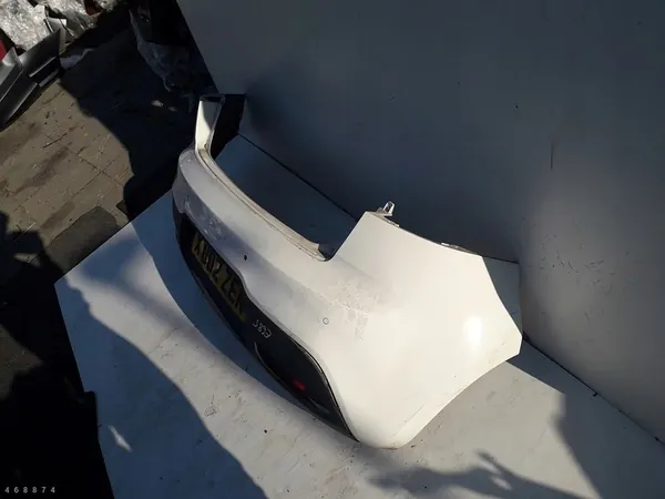 Parachoques trasero Kia Rio 2014 866121w200 image 3